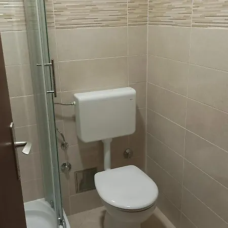 Druzinski Apartmaji Punat-krk 公寓 普纳特