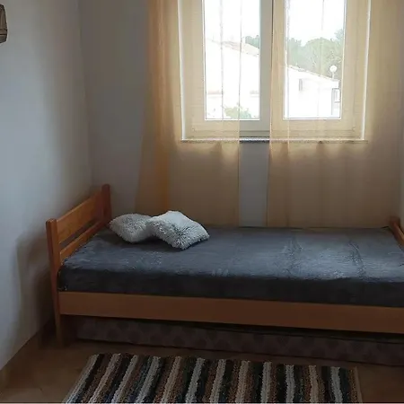 Druzinski Apartmaji Punat-krk *